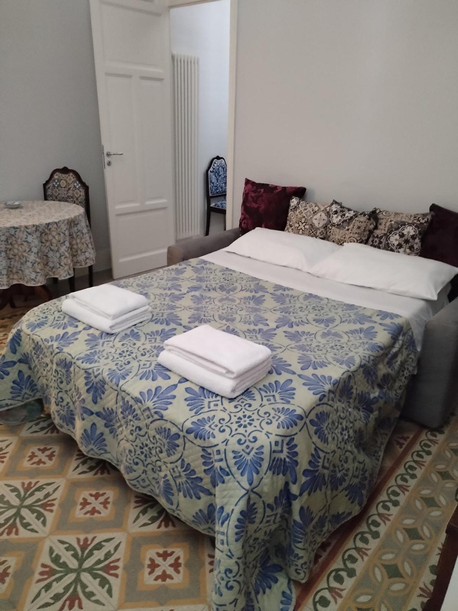 Battisti 18 Vintage Rooms Palermo Zewnętrze zdjęcie